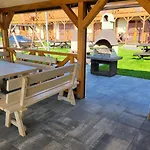 Cottage6 In Einem Eingezaeunten Gebiet By Interhome