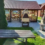 Cottage6 In Einem Eingezaeunten Gebiet By Interhome Nyaraló