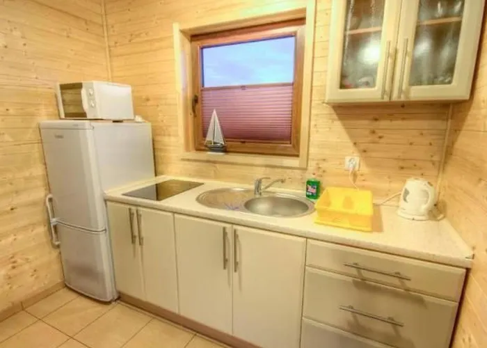 Cottage6 In Einem Eingezaeunten Gebiet By Interhome Mielenko